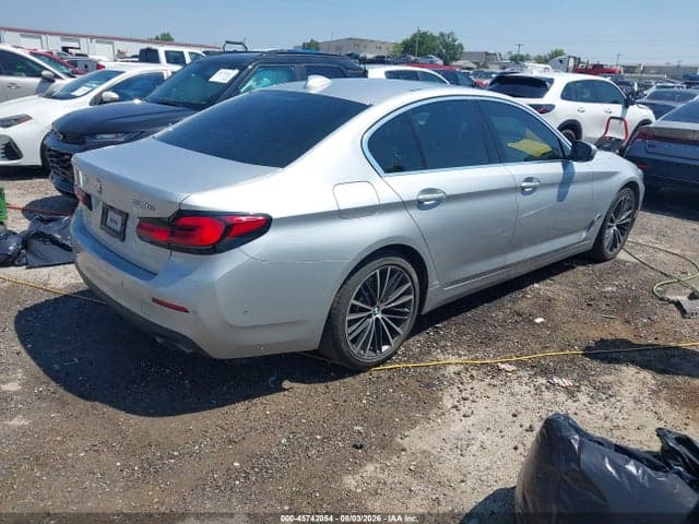 2021 BMW 530E 4