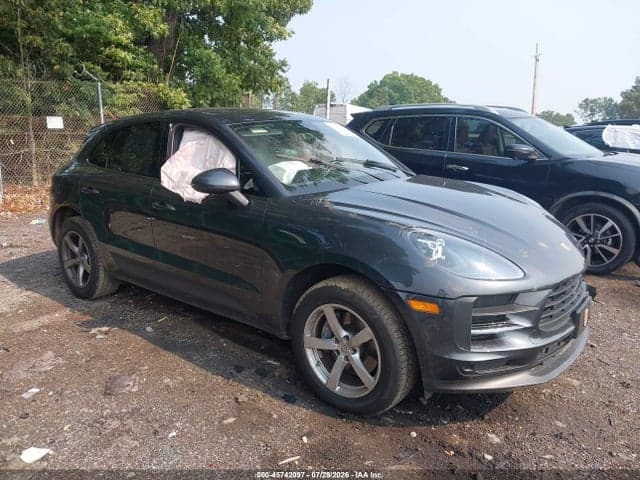 2020 PORSCHE MACAN 1