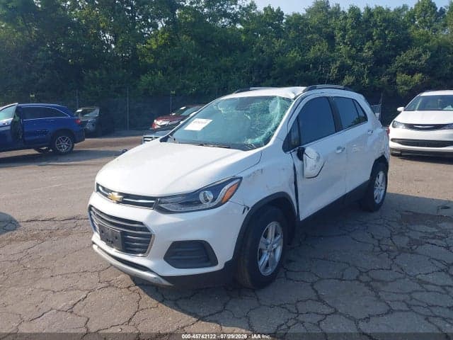 2017 CHEVROLET TRAX LT 2