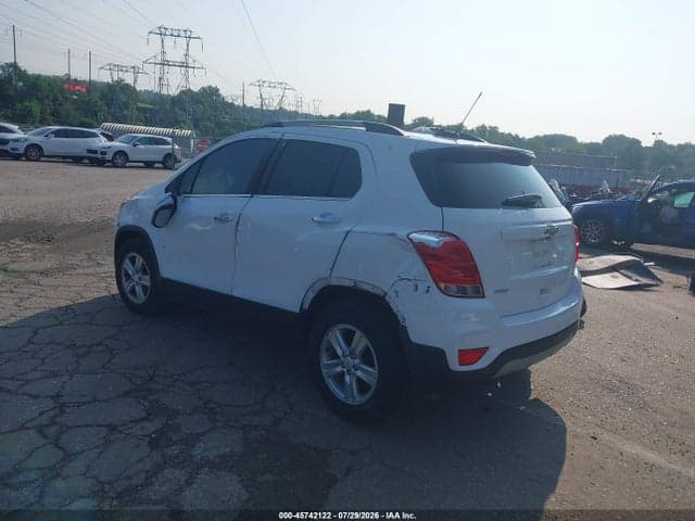 2017 CHEVROLET TRAX LT 3