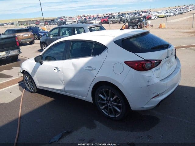 2018 MAZDA MAZDA3 TOURING 15