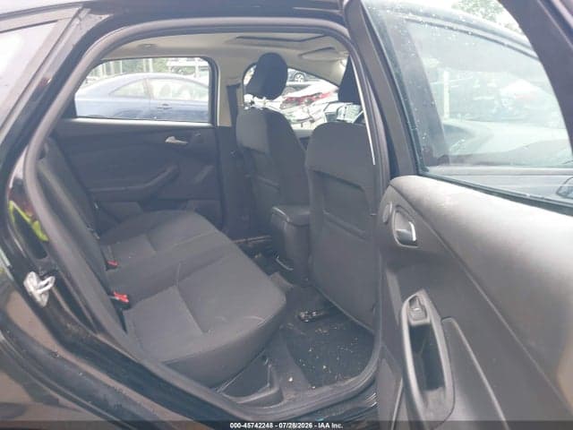 2017 FORD FOCUS SEL 8