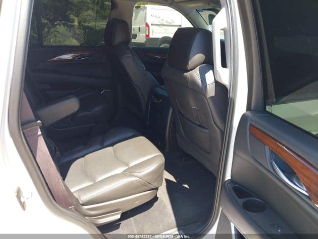 2017 CADILLAC ESCALADE PREMIUM LUXURY 8