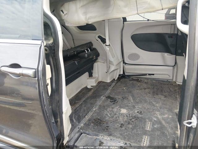 2018 CHRYSLER PACIFICA LIMITED 8