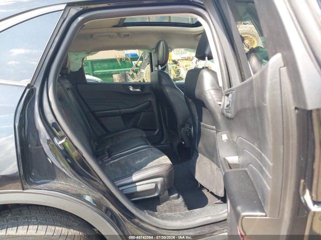 2021 FORD ESCAPE SEL 8