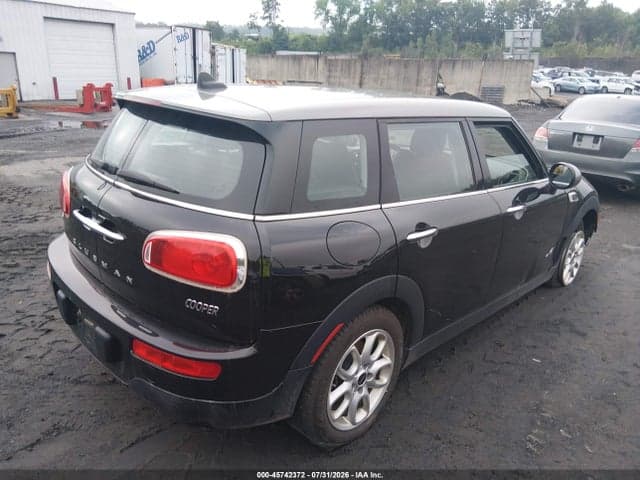 2017 MINI CLUBMAN COOPER 4