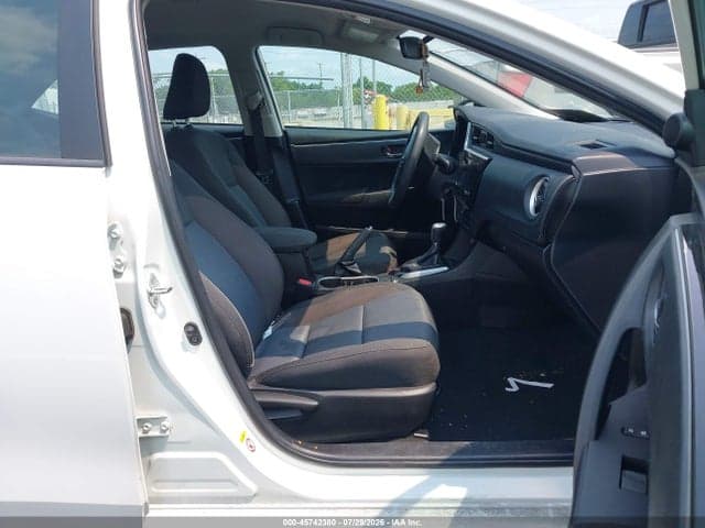 2019 TOYOTA COROLLA LE 5