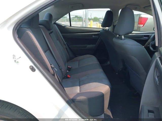 2019 TOYOTA COROLLA LE 8