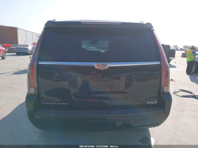 2017 CADILLAC ESCALADE LUXURY 17