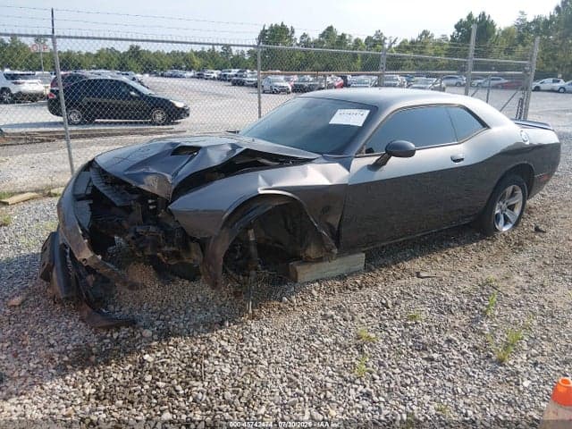 2021 DODGE CHALLENGER SXT 2