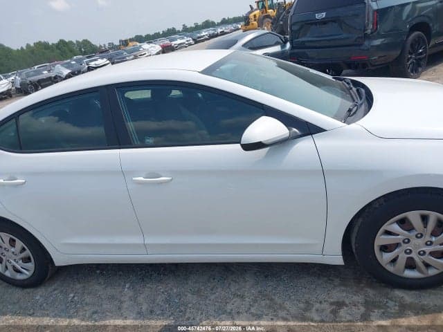 2020 HYUNDAI ELANTRA SE 13