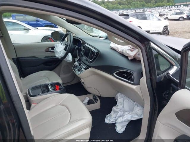 2021 CHRYSLER VOYAGER LXI 5