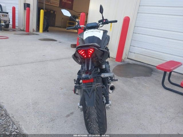 2022 YAMAHA MT07 6
