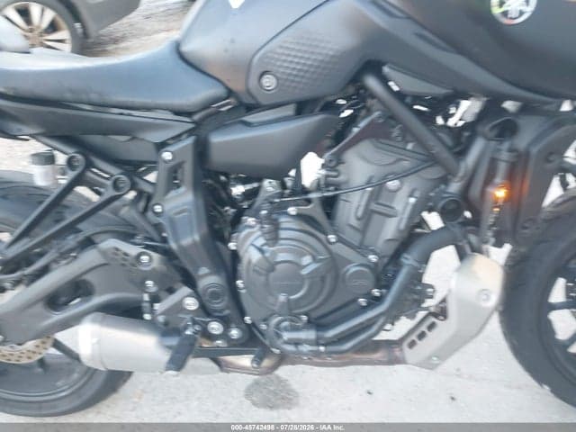 2022 YAMAHA MT07 8
