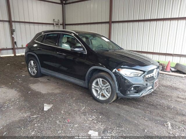 2021 MERCEDES-BENZ GLA 250 - 1