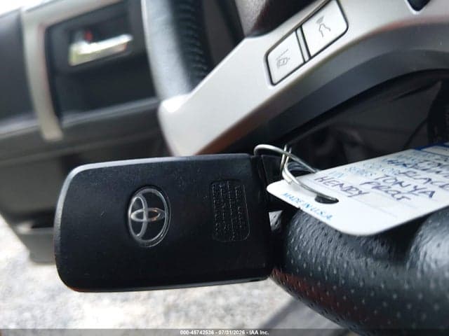 2020 TOYOTA 4RUNNER SR5 PREMIUM 11