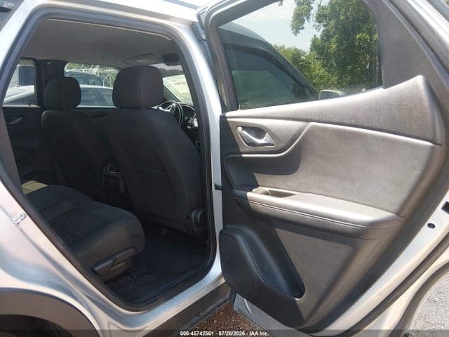 2020 CHEVROLET BLAZER FWD 2LT 8