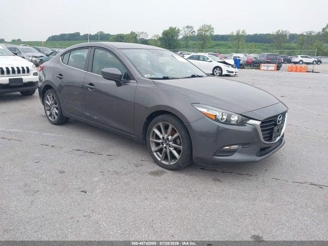 2018 MAZDA MAZDA3 TOURING - 1