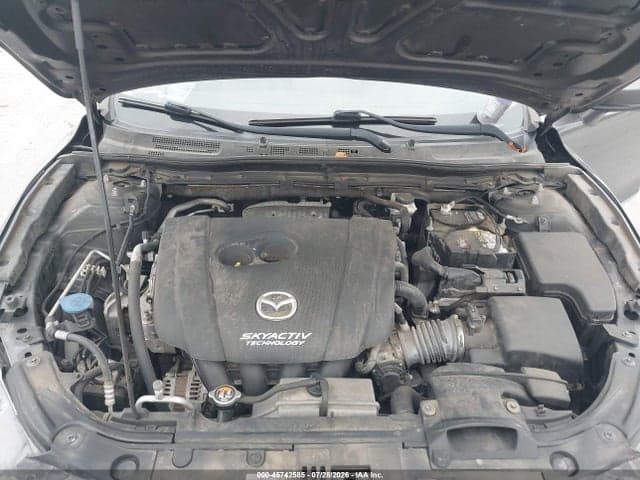 2018 MAZDA MAZDA3 TOURING 10