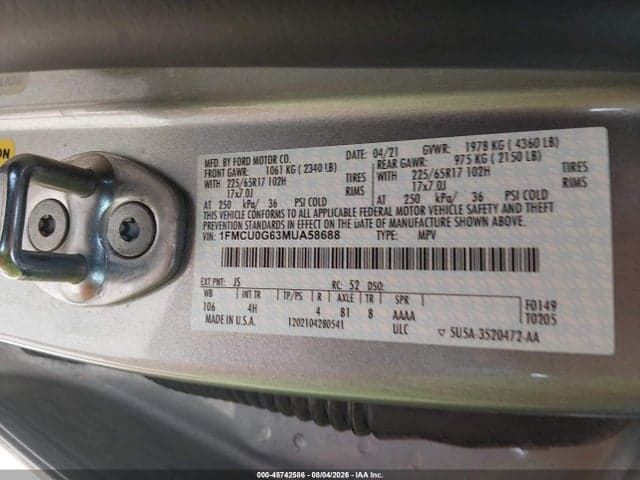 2021 FORD ESCAPE SE 9