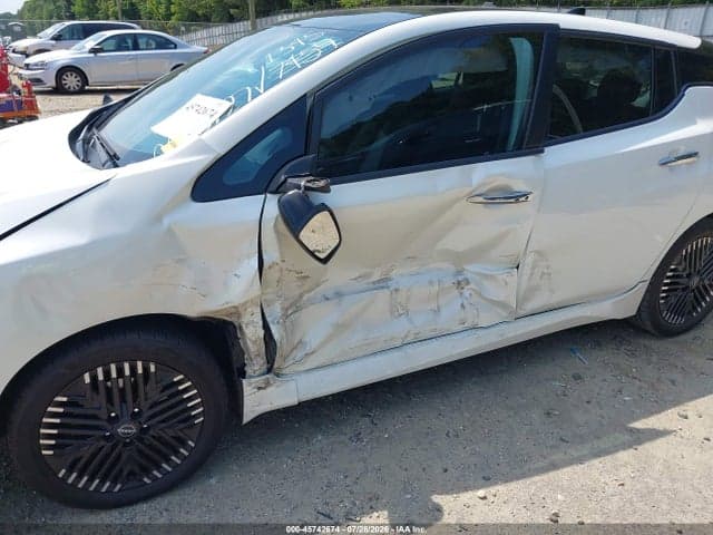 2023 NISSAN LEAF SV PLUS 60 KWH 6