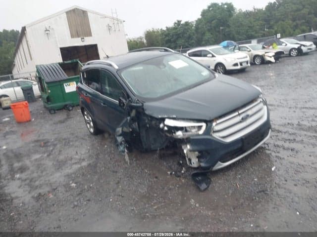 2019 FORD ESCAPE TITANIUM 1