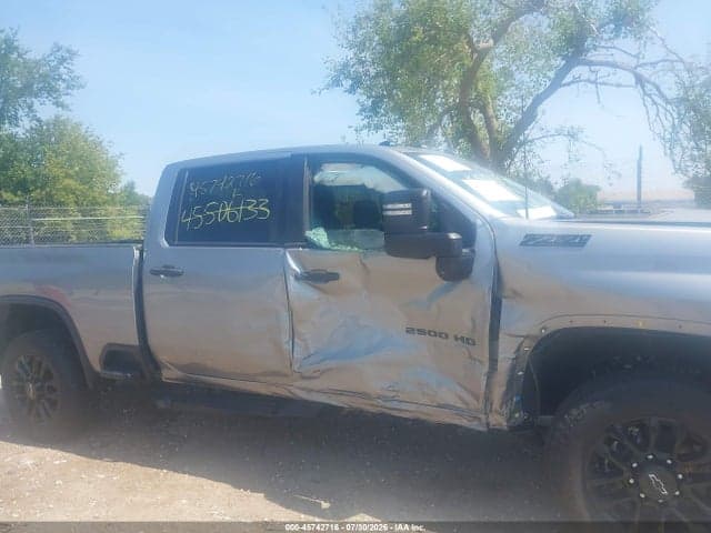 2025 CHEVROLET SILVERADO 2500HD 4WD STANDARD BED CUSTOM 11