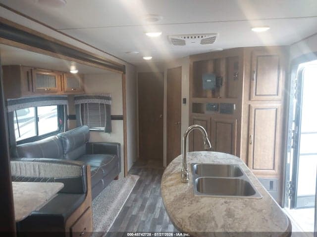 2017 ZIEMA 33B 5