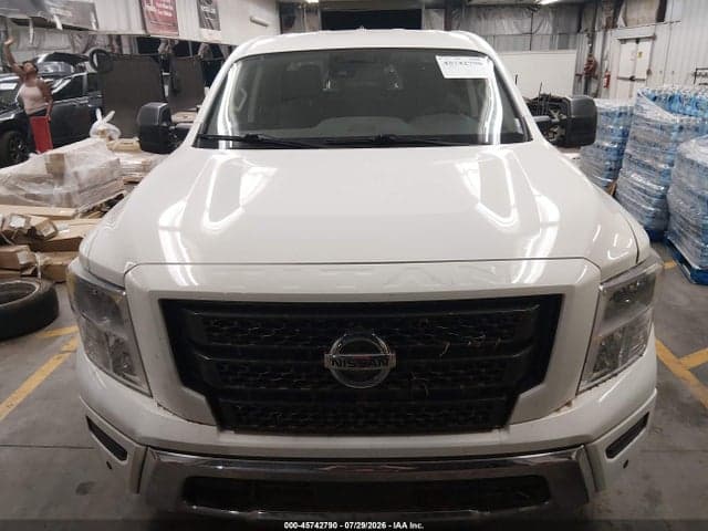 2022 NISSAN TITAN SV 4X4 12