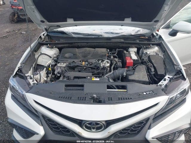 2022 TOYOTA CAMRY SE 10
