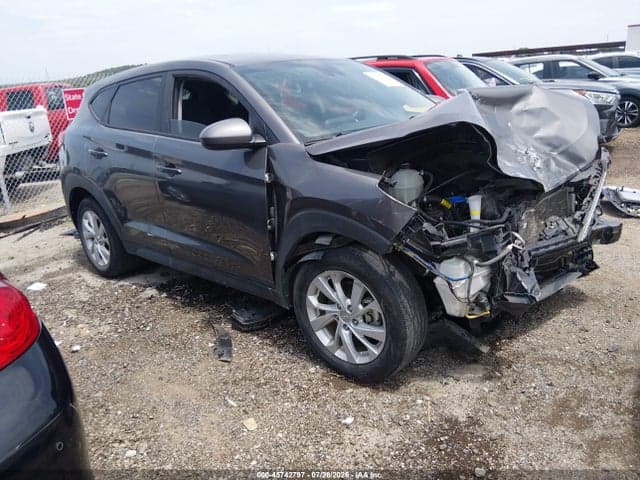2020 HYUNDAI TUCSON SE 1