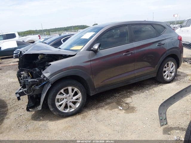 2020 HYUNDAI TUCSON SE 2