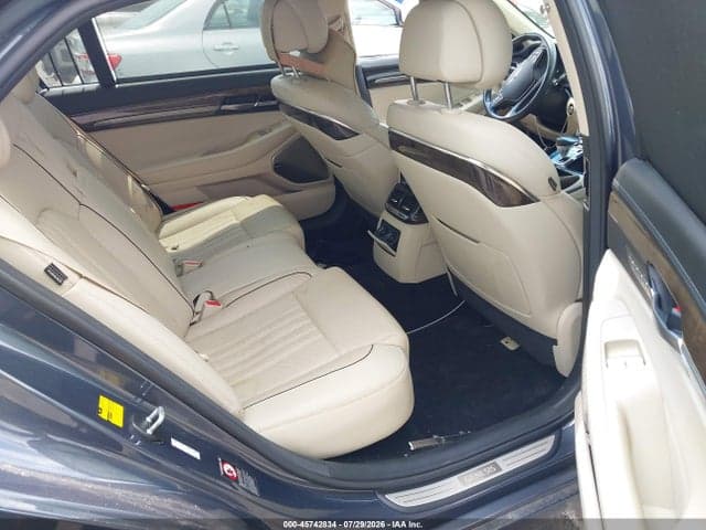2017 GENESIS G90 5.0 ULTIMATE 8