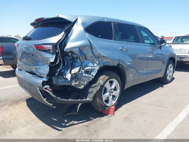 2023 TOYOTA HIGHLANDER HYBRID LE 6