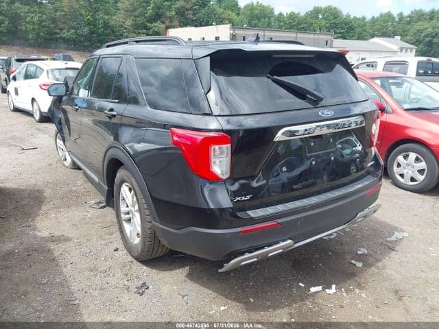 2021 FORD EXPLORER XLT 3