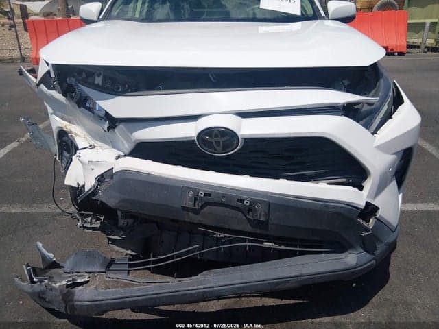 2020 TOYOTA RAV4 XLE PREMIUM 6