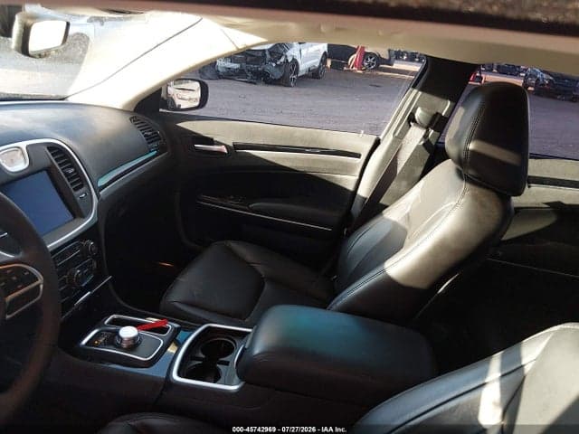 2023 CHRYSLER 300 TOURING L 5