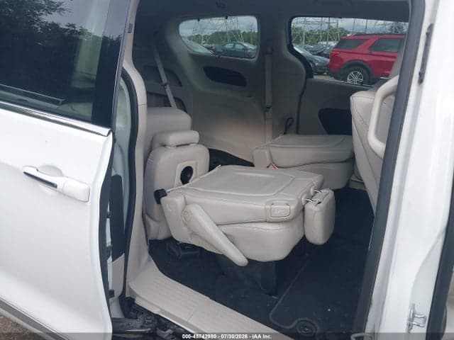 2020 CHRYSLER PACIFICA TOURING L PLUS 8