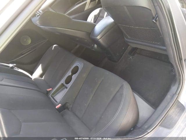2017 HYUNDAI VELOSTER 8