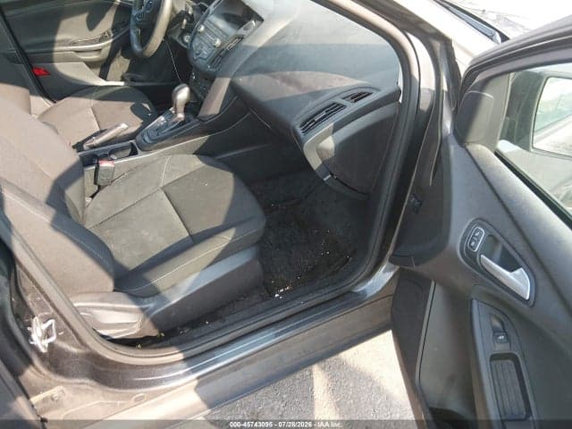 2018 FORD FOCUS SE 5
