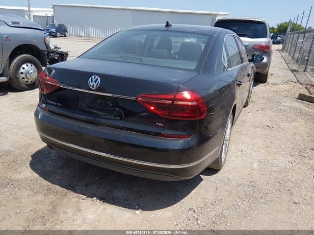2017 VOLKSWAGEN PASSAT 1.8T SE 4