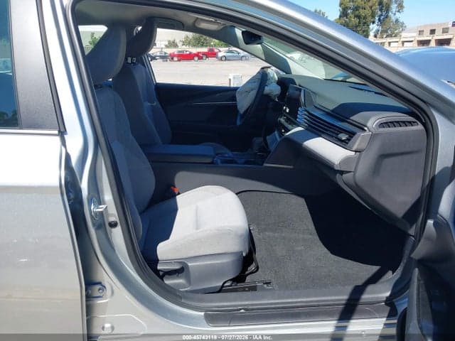 2026 TOYOTA CAMRY LE 5