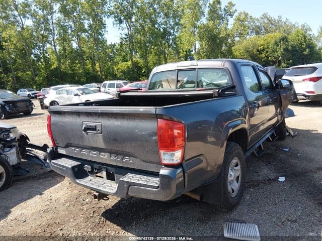 2017 TOYOTA TACOMA SR 4
