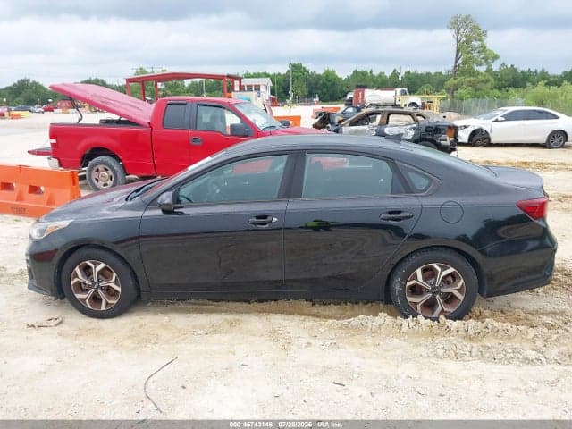 2019 KIA FORTE LXS 14