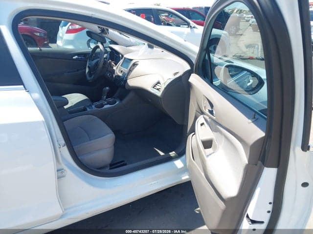 2018 CHEVROLET CRUZE LT AUTO 5