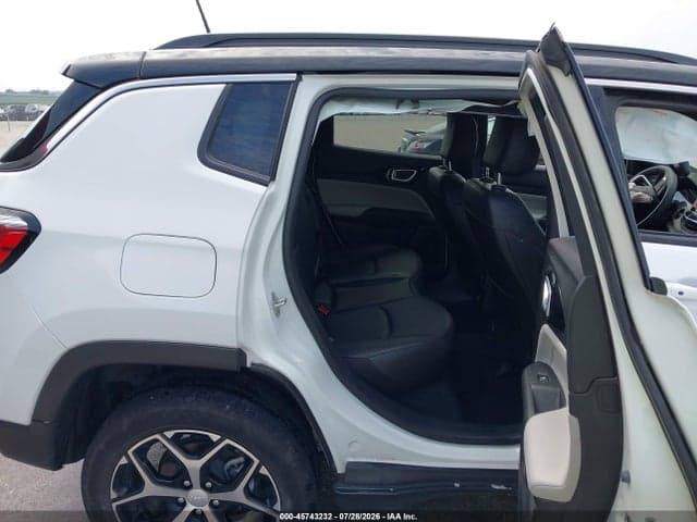 2024 JEEP COMPASS LIMITED 4X4 8