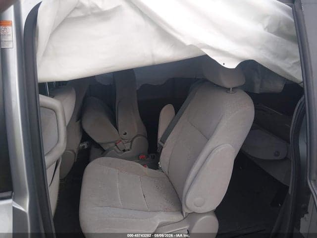 2017 TOYOTA SIENNA LE 8 PASSENGER 8