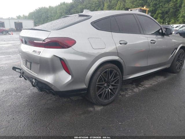 2022 BMW X6 M 4