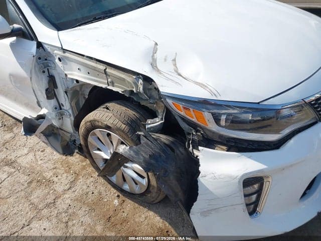 2018 KIA OPTIMA S 6