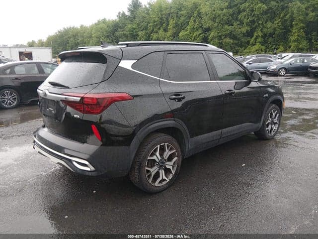 2021 KIA SELTOS EX 4